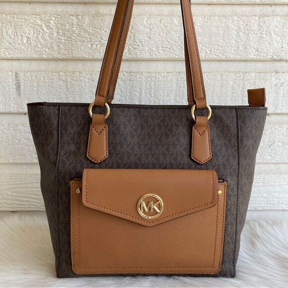 MICHAEL KORS Acorn Pocket Jet Set Joe Tote Shoulder Bag - Picture 1 of 8